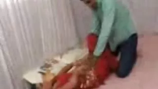 அழகான அழகி ஒரு கண்ட் வேலை செய்கிறது இந்திய மலையாள செக்ஸ் மற்றும் காதலனை திருப்திப்படுத்துகிறது